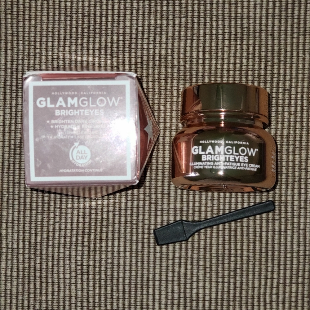 💥💥SOLD💥💥♡ GLAMGLOW BRIGHTEYES